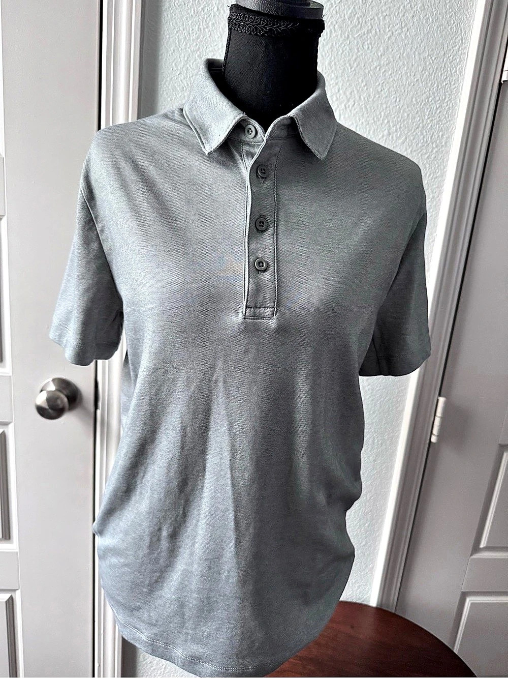 J.Crew Polo Shirt in Gray Size Small Like New